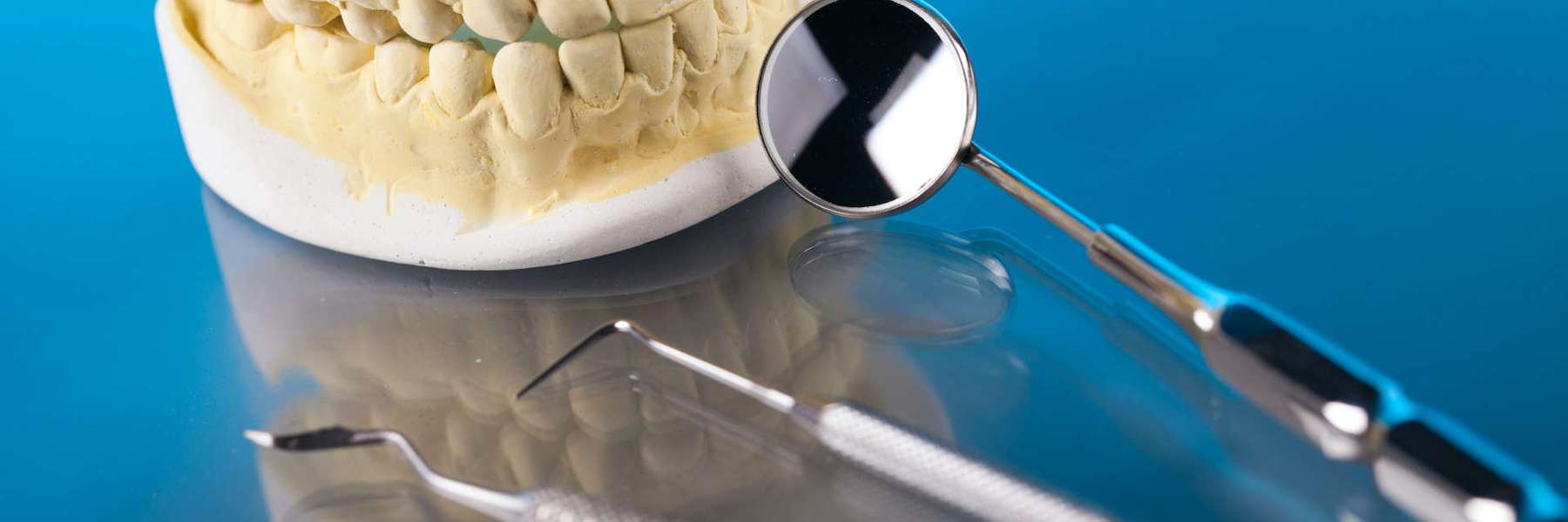 image of dental tools in fort lauderdale